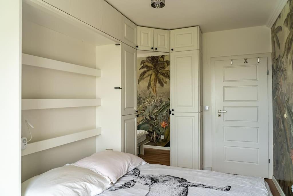 Konopnicka 61 Top Floor Apartament *